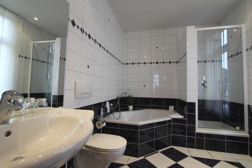 Parkhotel Tillmanns Eltville am Rhein Dış mekan fotoğraf