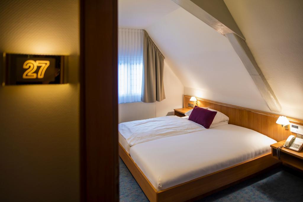 Parkhotel Tillmanns Eltville am Rhein Dış mekan fotoğraf