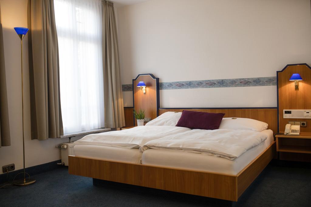 Parkhotel Tillmanns Eltville am Rhein Dış mekan fotoğraf